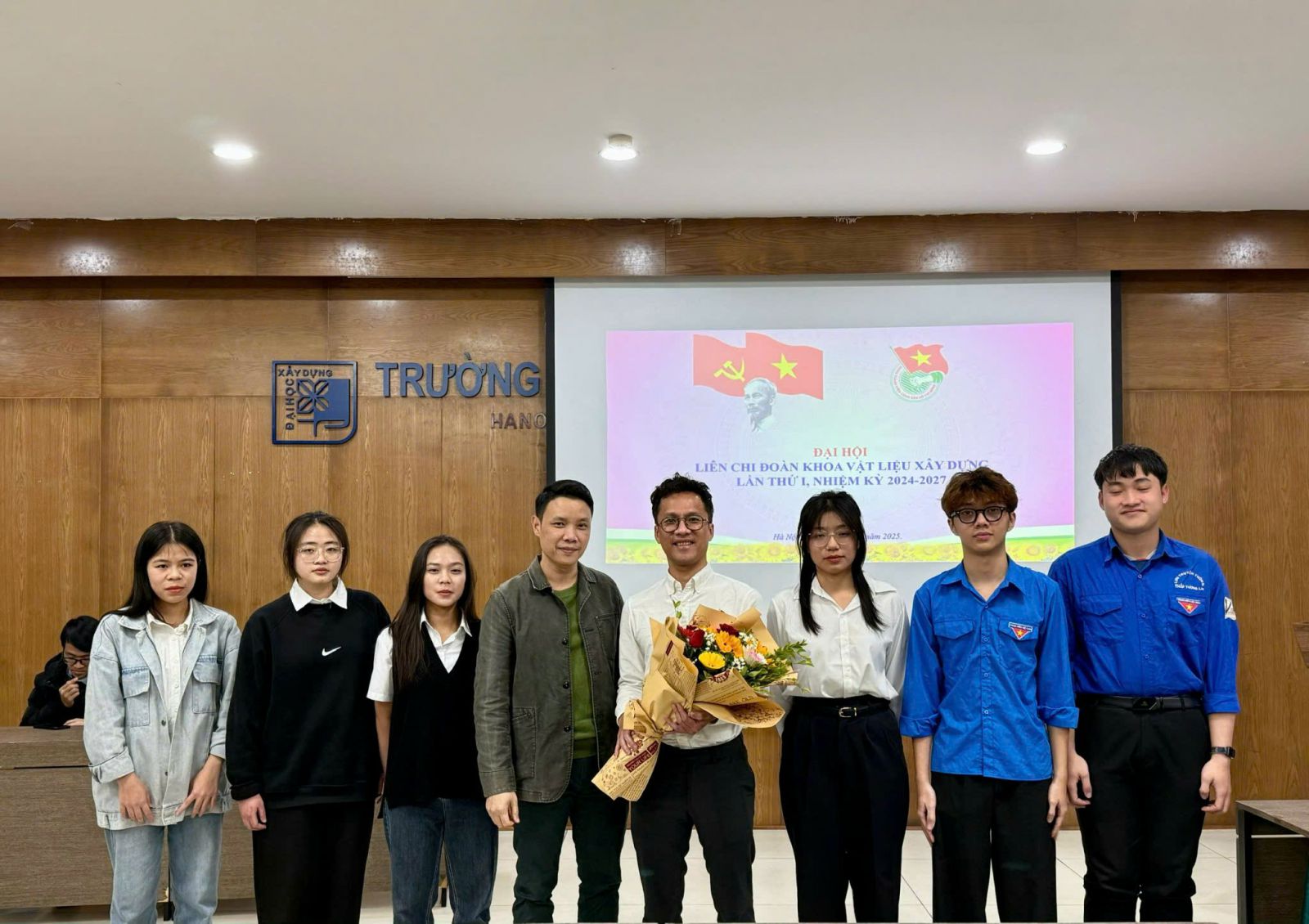 Liên chi đoàn Khoa Vật liệu xây dựng - Trường Đại học Xây dựng Hà Nội