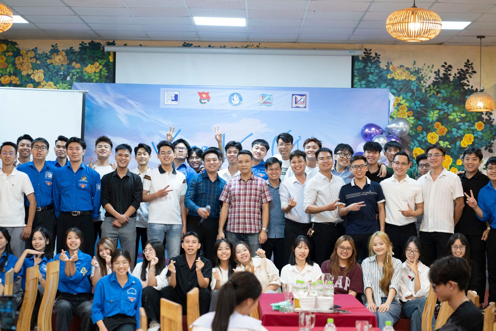 Đội Sinh viên tình nguyện - Khoa Vật liệu xây dựng