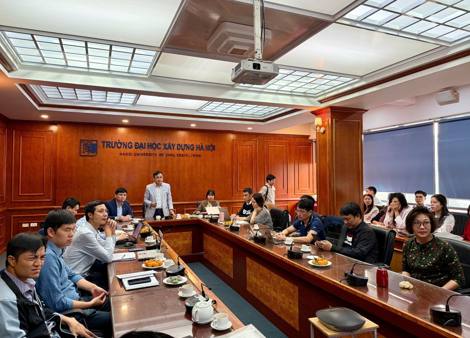 HỘI NGHỊ CÁN BỘ, VIÊN CHỨC KHOA VẬT LIỆU XÂY DỰNG NĂM HỌC 2025–2026