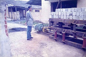 CÔNG BỐ QĐ THÀNH LẬP BLL CỰU HỌC VIÊN, SINH VIÊN KHOA VLXD.